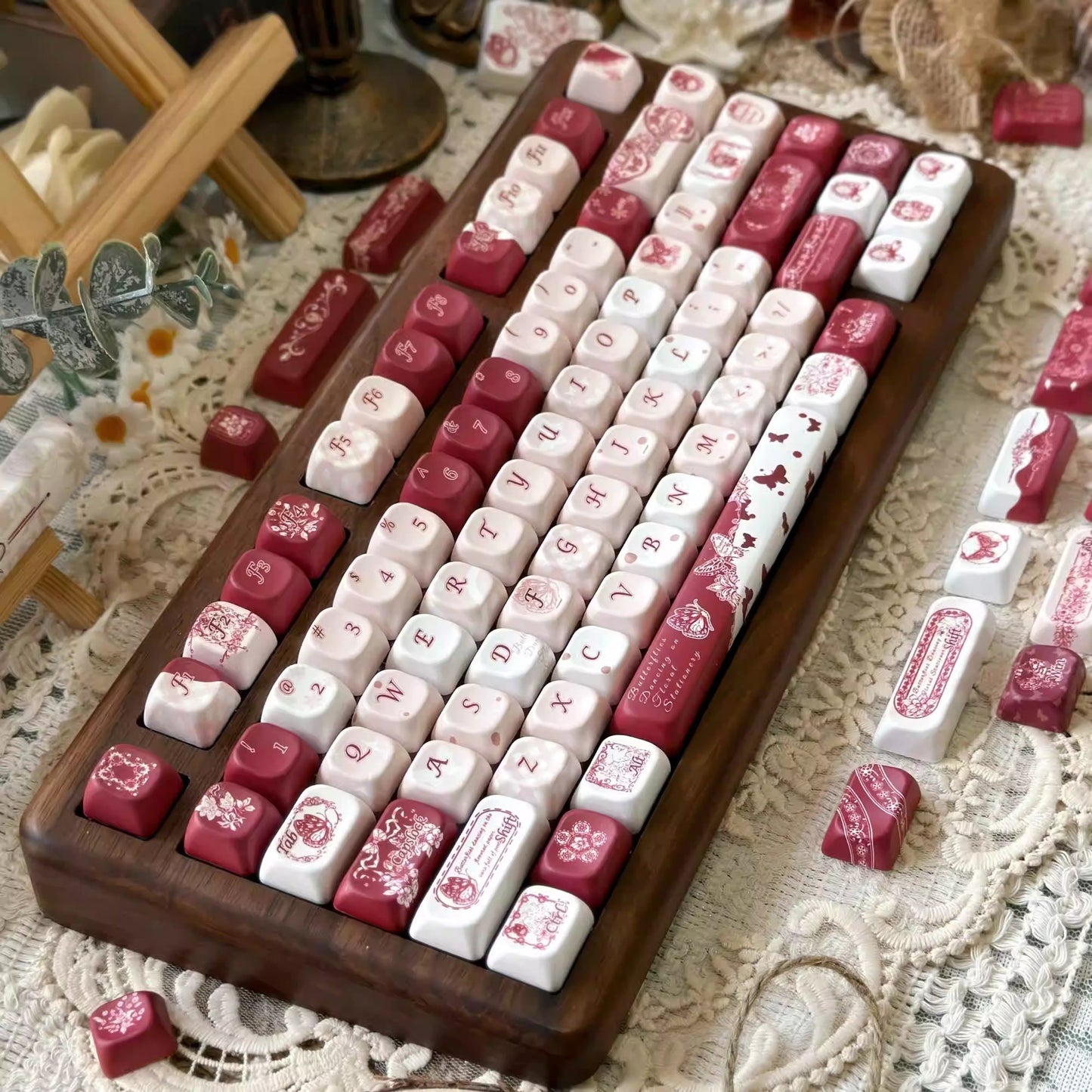 Butterfly Flower Note Original PBT Five - sided Dye - sublimation Mechanical Keyboard Keycaps - TechGear Elite